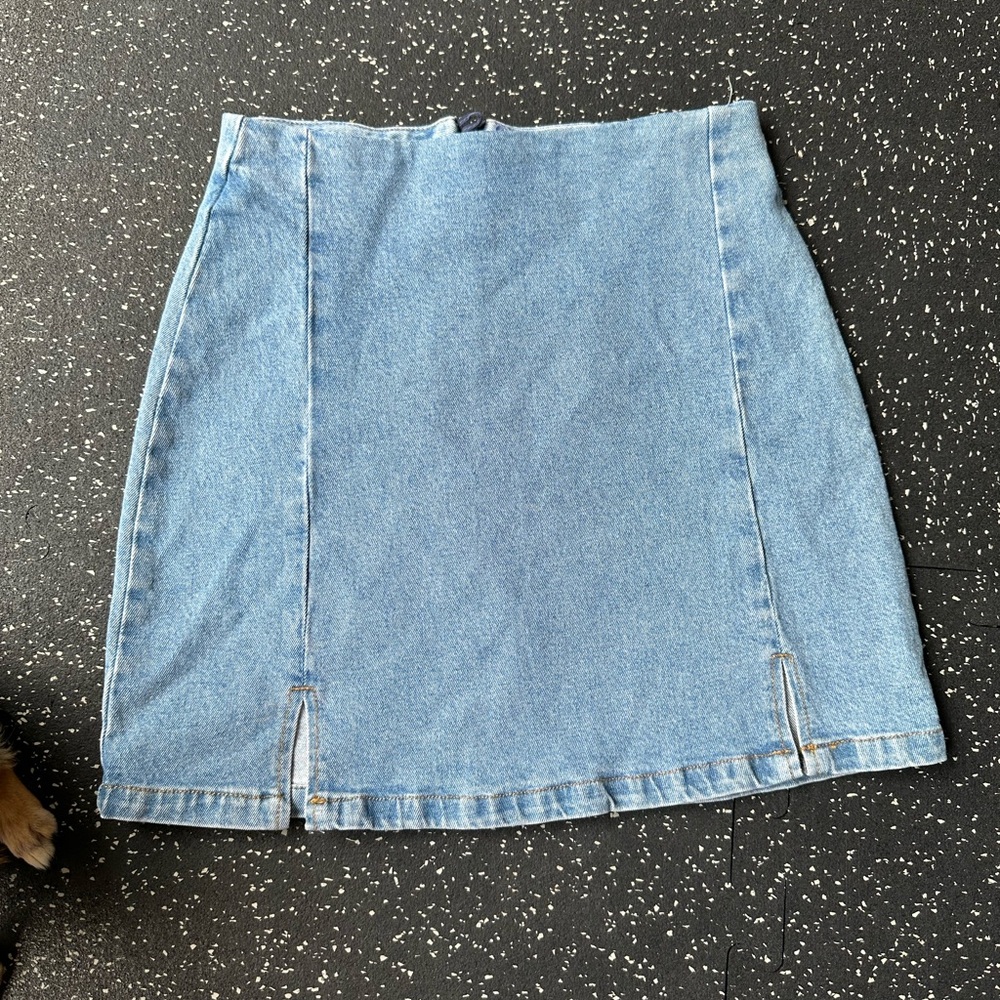 Brandy Melville - J. Galt jean skirt